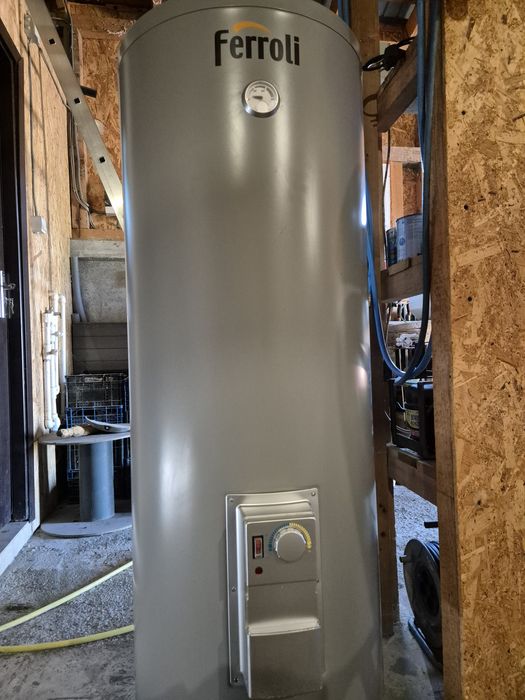 Boiler cu doua serpentine