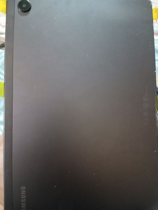 Продам Планшет Samsung Tab A8