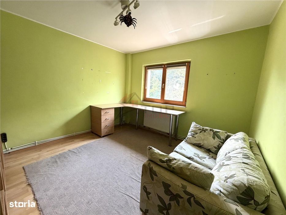 Apartament 3 camere decomandat, 2 bai, etajul 2- Nicolina