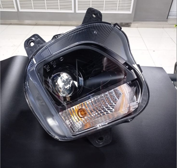 Фара чери тиго 2про