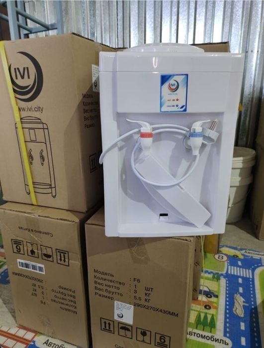 Кулер для воды 19литр, диспенсер для 19л