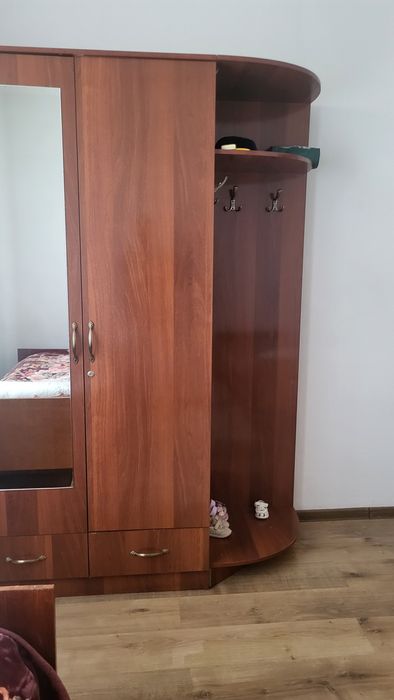 Шкаф для одежды б/у