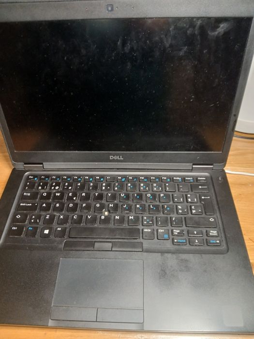 Vand laptoo dell latitude 5490