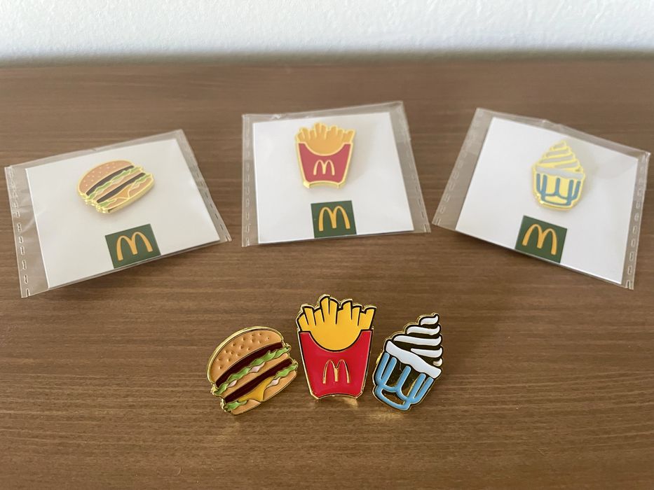 Set 3 enamel pins McDonald’s - insigna Mcdonald’s
