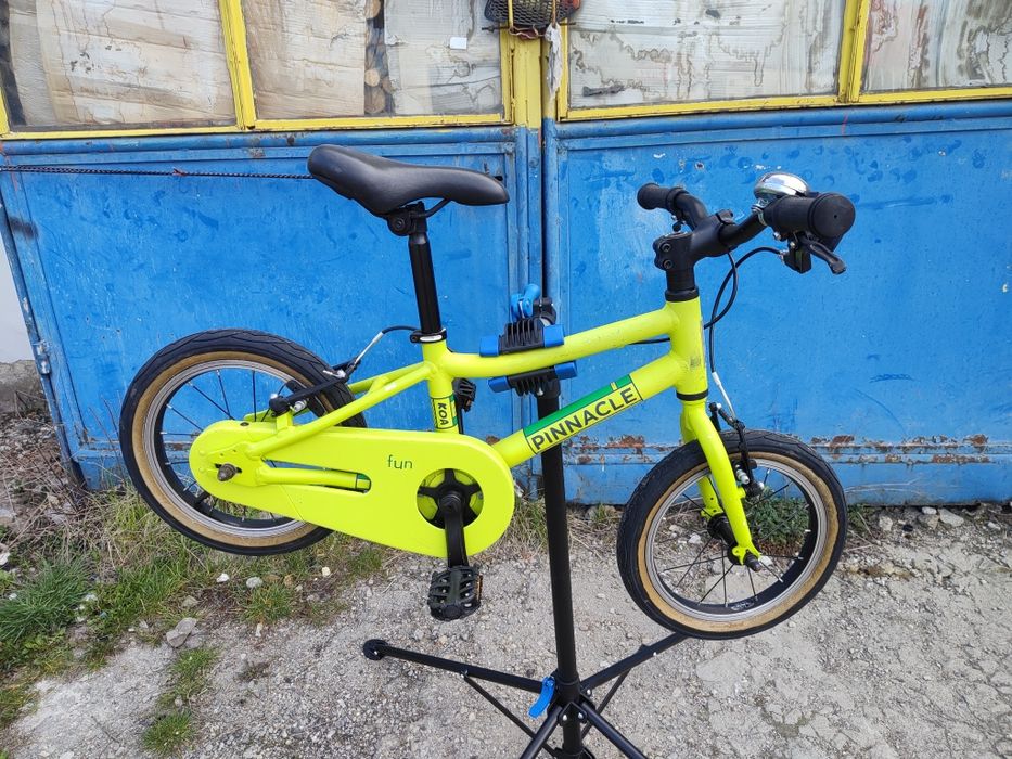 Продавам Boardmah hyb 8.8