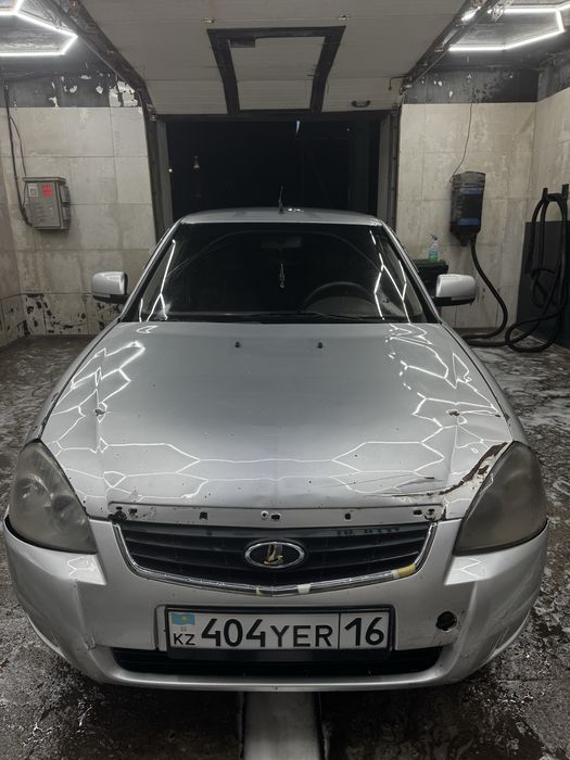 Продам приору 2012года