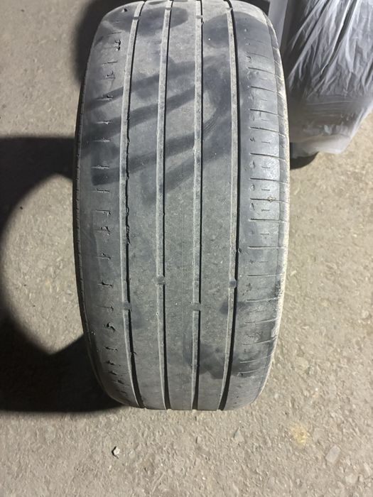 Продам шины лето 255/45 R20
