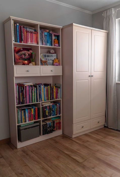 Комплект мебели за детска стая Явор