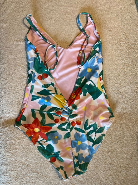 Costum de baie intreg Reserved