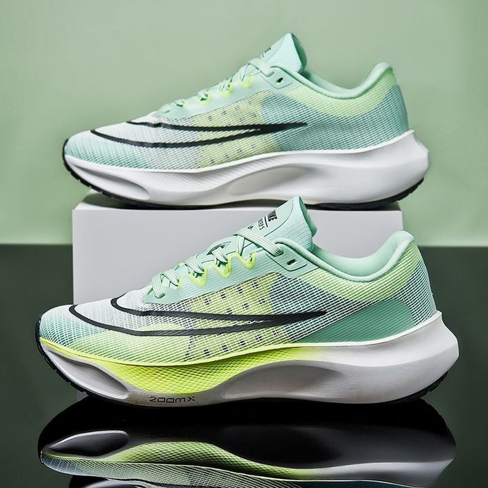 Беговые кроссовки Nike zoom fly 5