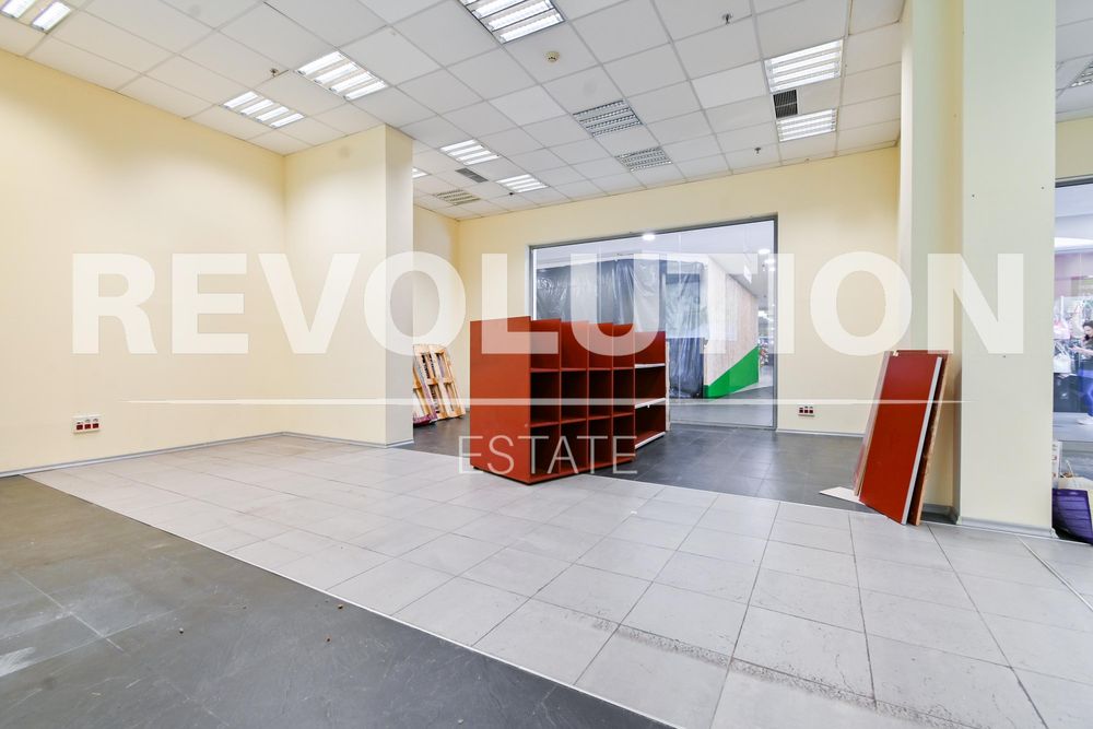 Магазин  в ж.к. Гео Милев .