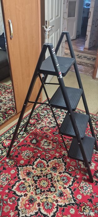 Лестница стремянка