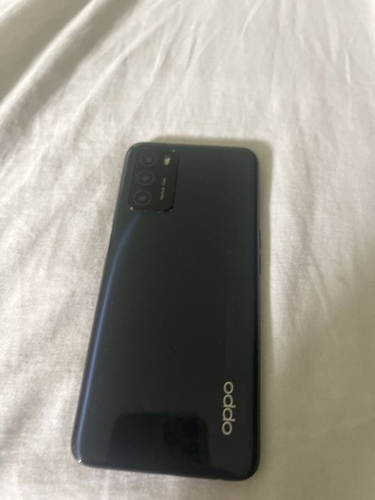 Vând urgent oppo a 16!