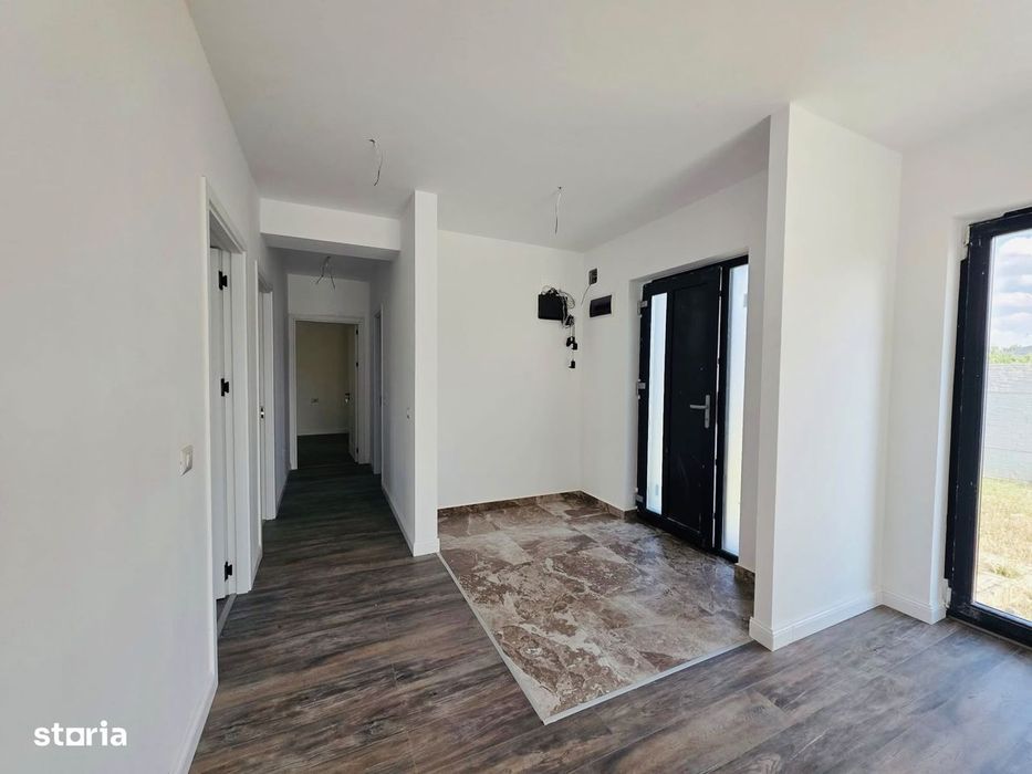 Casa PARTER, 3 camere , zona rezidentiala – Berceni Ilfov