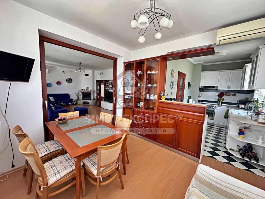 Продава се Етаж от къща в Асеновград - 255 кв.м за 981 €/кв.м - Снимка #5