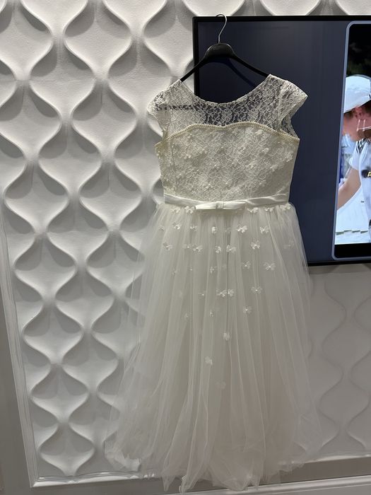 Продаю очень красивое платье