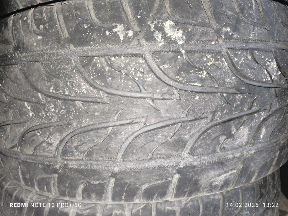 Продам резину комплект радиус 20