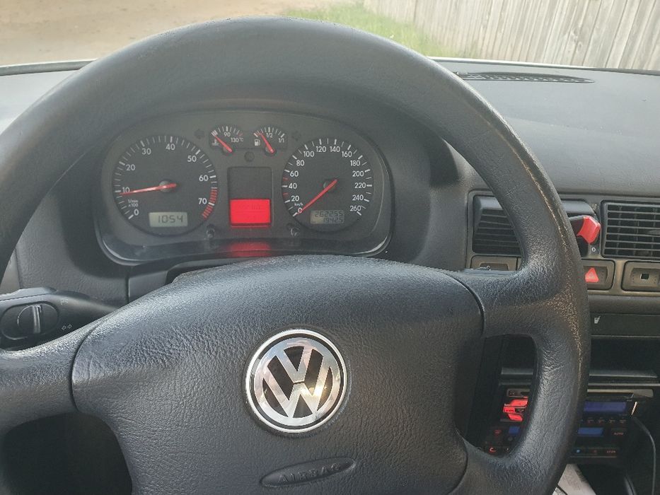 VOLKSWAGEN Golf 2001 — imagine 4