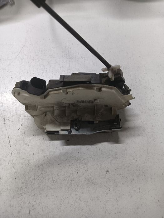 Broasca Usa Dreapta Spate Volkswagen Passat Cc 357 2008 - 2012, Skoda