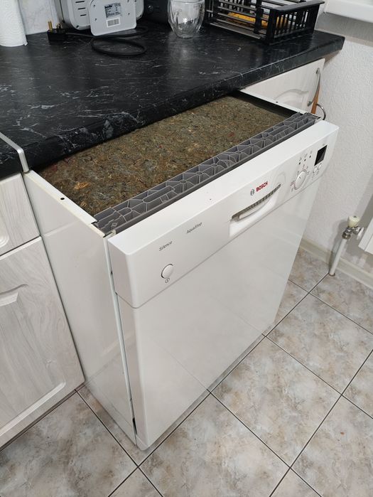 Посудомойка Bosch,