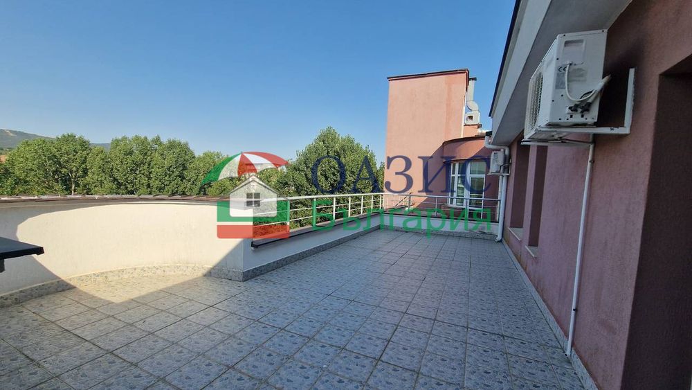 Тристаен апартамент с две тераси 6 ет., Пироп Сити, Слънчев бряг, България, 237.39 кв. м.