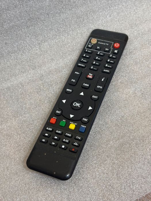 Спутниковый ресивер V8 Golden (DVB-S2/T2/C) — полный комплект