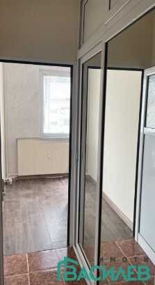 Продава се Двустаен апартамент в София, Център - 52 кв.м за 1766 €/кв.м - Снимка #2