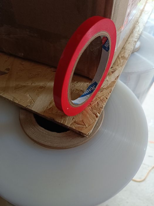 Banda adeziva roșie sigilat pungi