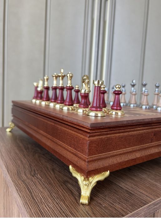 Шахматы королевские