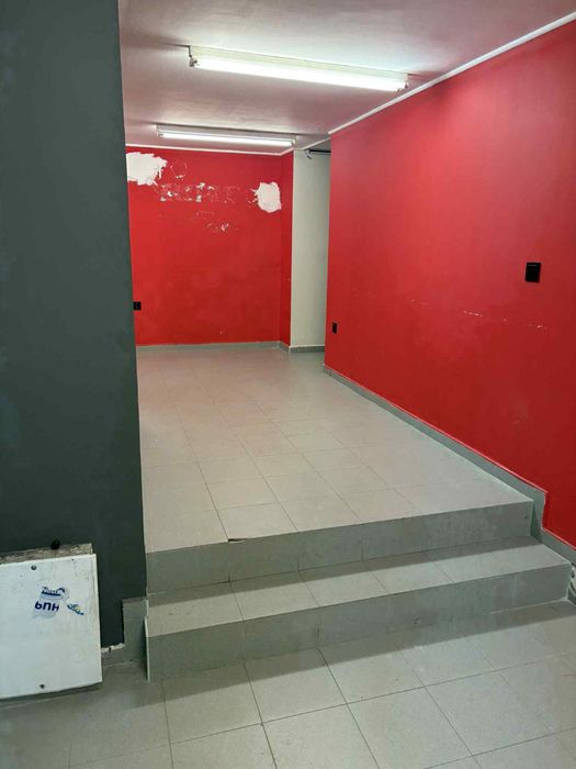 Дава се под наем Магазин в София, Слатина - 44 кв.м за 498.27 € - Снимка #2