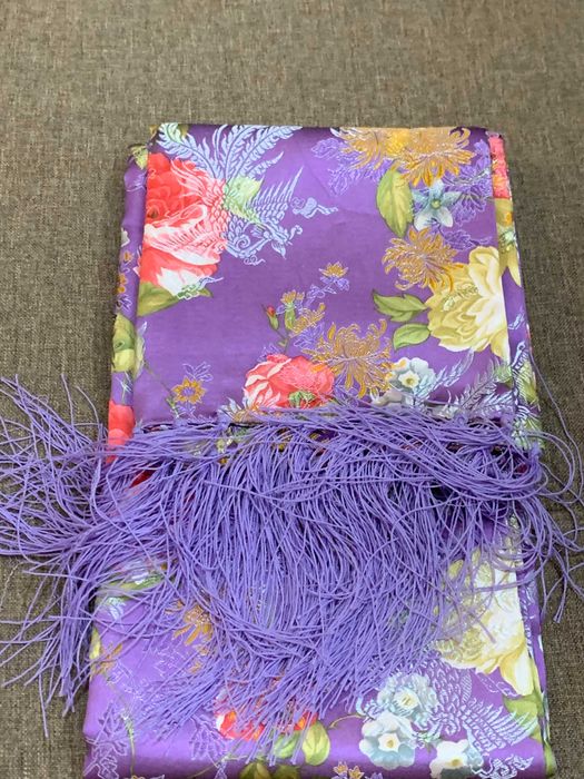 Уникален азиатски шал от 100% коприна