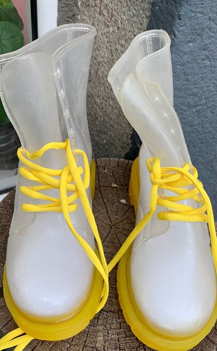 Гумени ботуши жълти