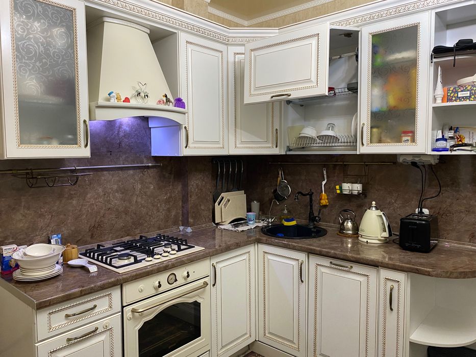 Продам кухонный гарнитур