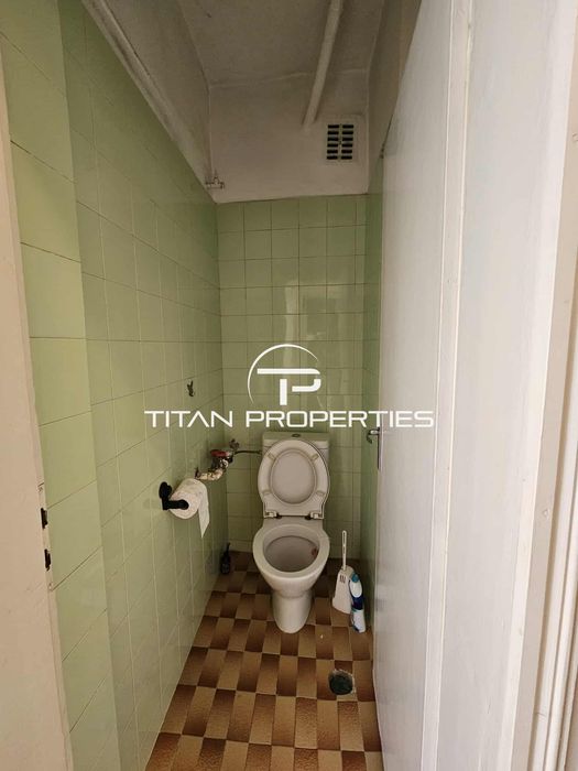 Четиристаен апартамент, под наем, Център