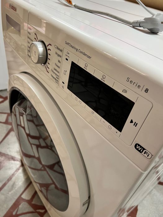 Сушилня SIEMENS IQ700