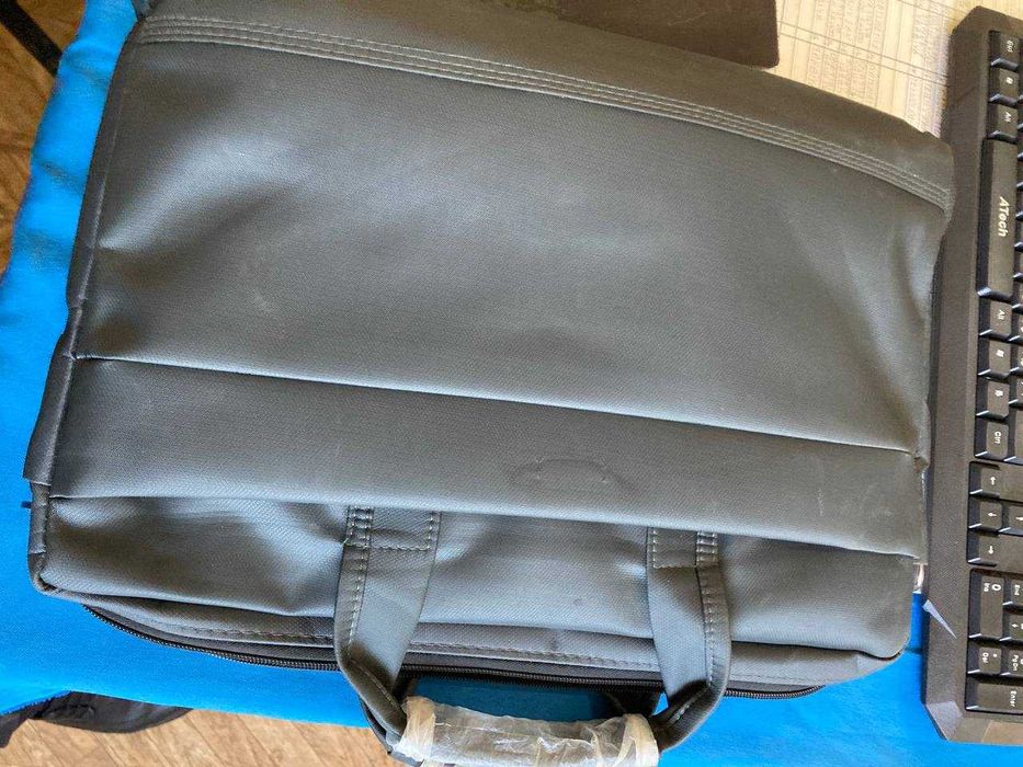 Notebook sotiladi. Holati a'lo . Lenovo Ideapad 100