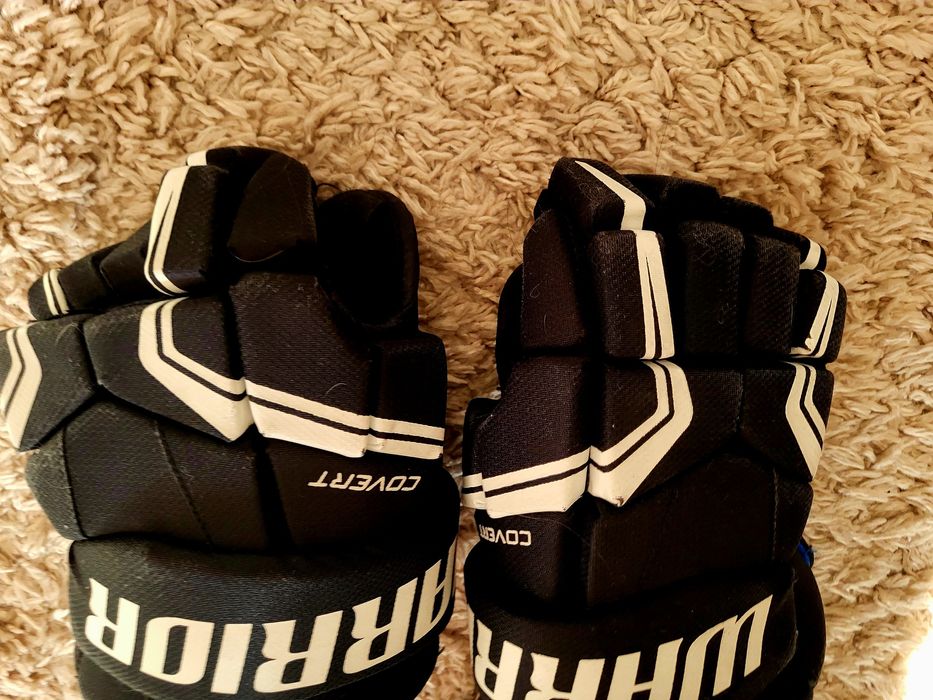 Перчатки хоккейные WARRIOR QRE5