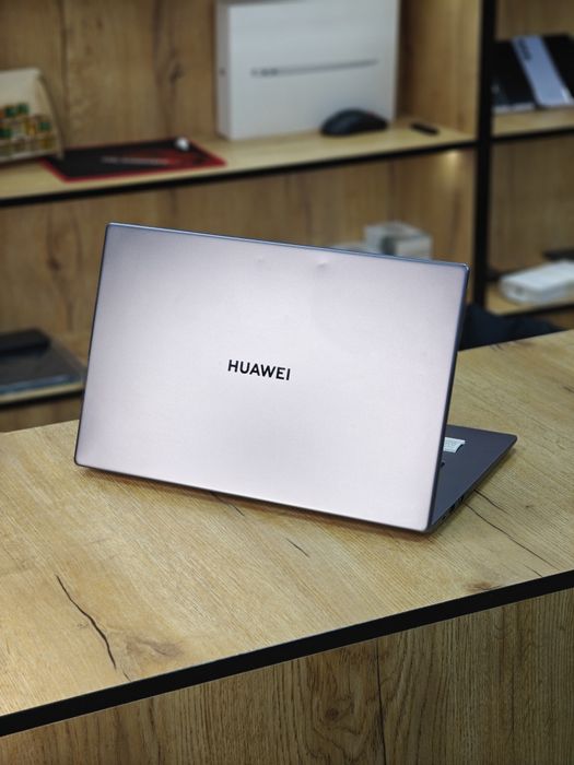 Huawei MateBook D15 Ультрабук | Intel Core i5 | 8гб | 256гб SSD | Ноут