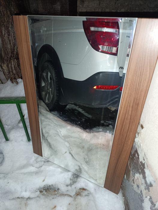 Зеркало от мебели