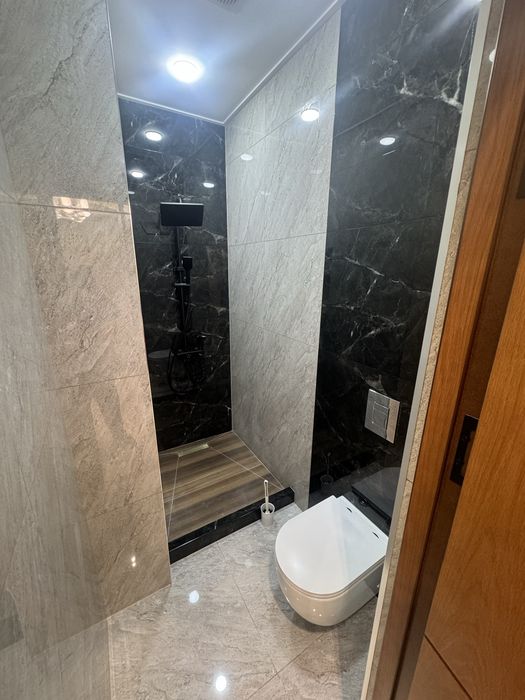 Kvartira Seul baynalminal kochada ijaraga 3 hona odam yashamagan