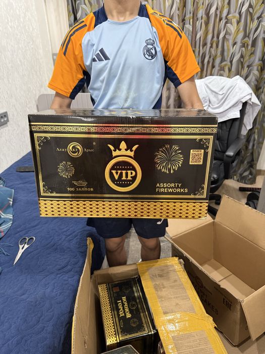 Продаю Салюты Фейрверки!