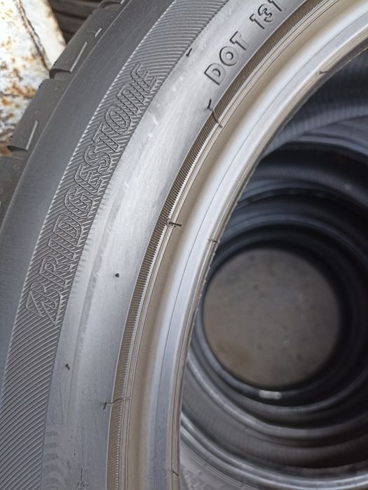 Шины 245/45/19 Bridgestone летний комплект