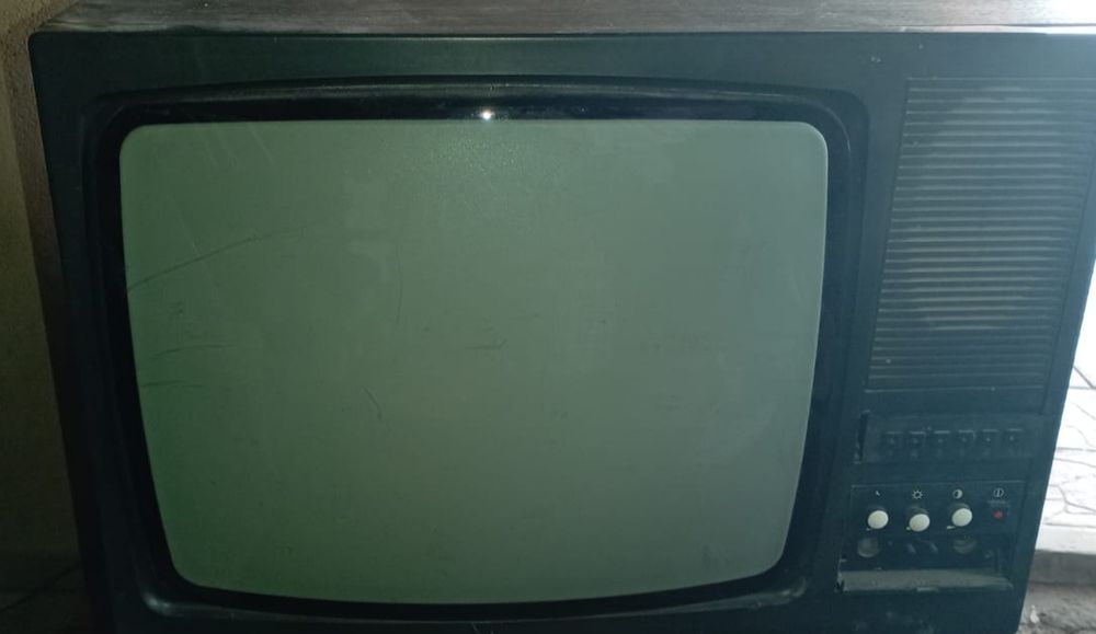 СРОЧНО. Телевизоры