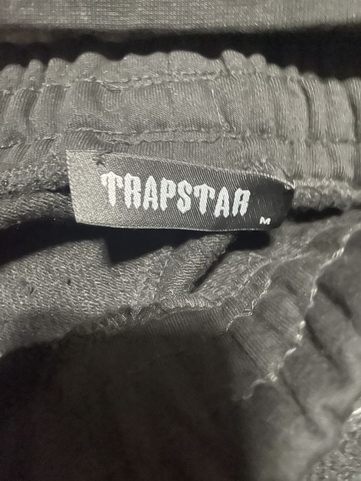 Екип Trapstar суичер и анцунг