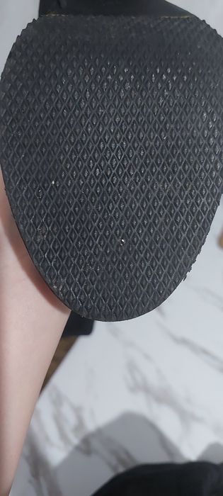 Продам натуральные сапоги