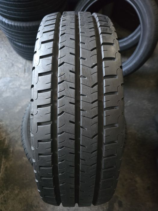 General 215/70 R15 C 109/107R vară