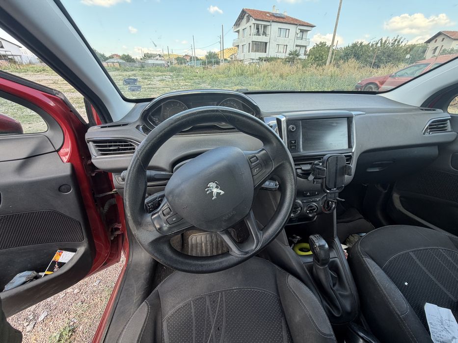 Пежо 208 1.4 VTi 16V 95 к.с. EP3C 2014г. на части