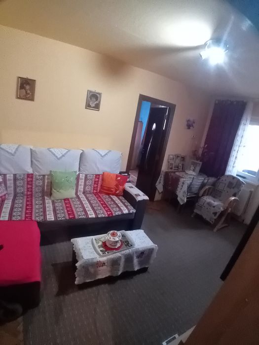 Apartament de închiriat