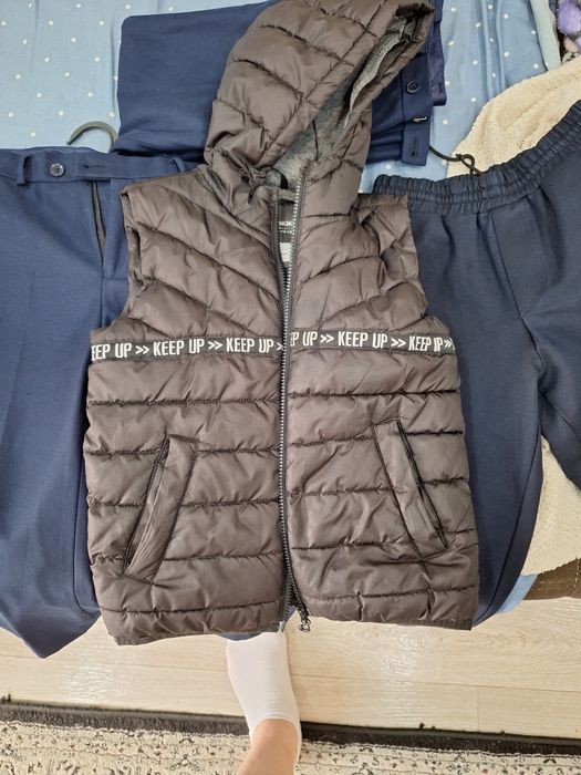 Продам школьные вещи
