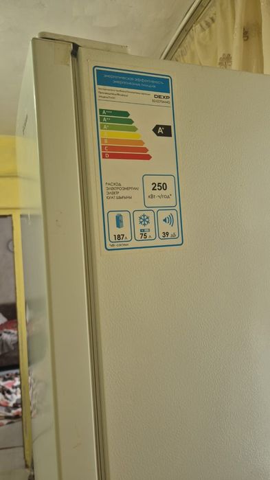 Холодильник DEXP
